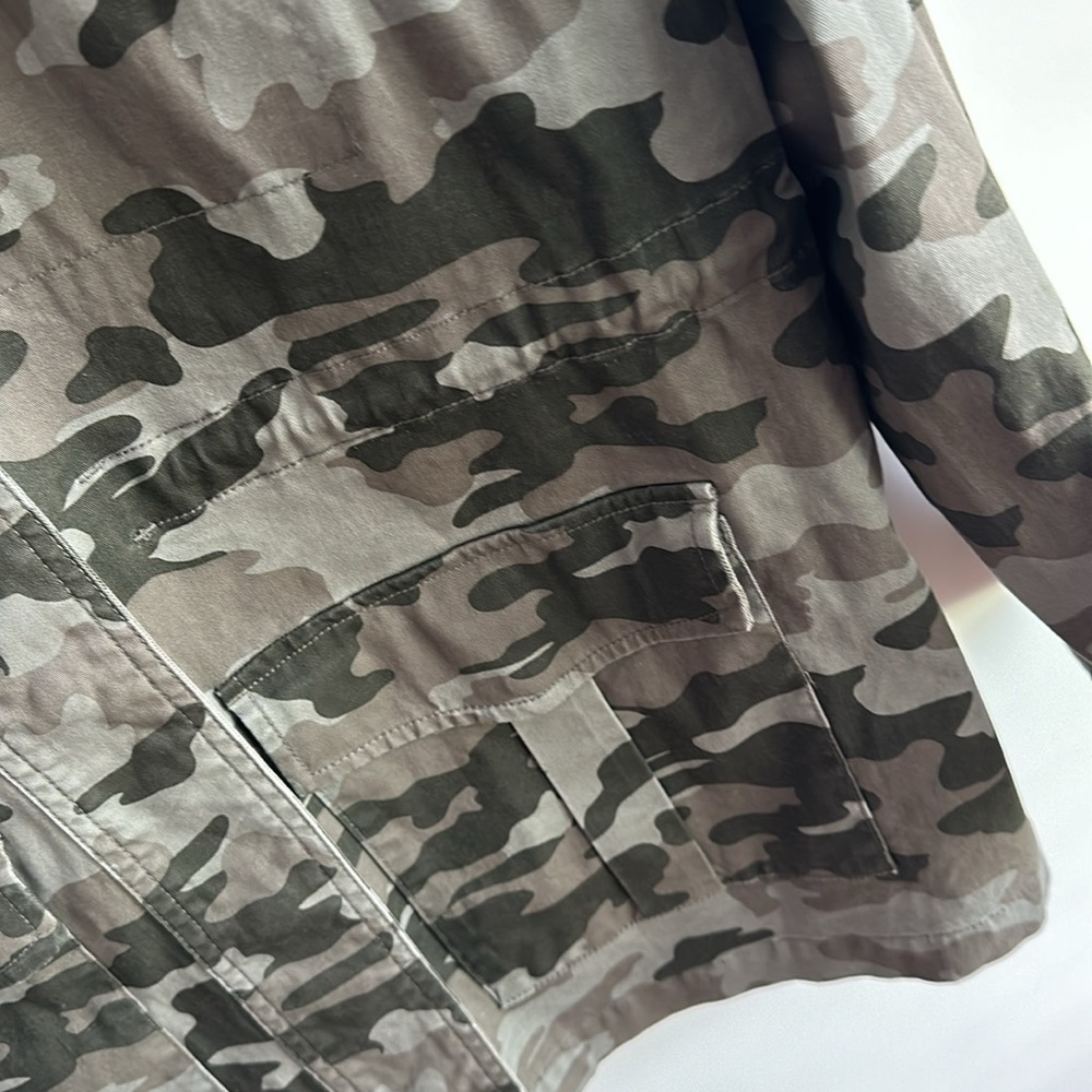 Universal Thread Camo Jacket - Picture 6 of 12